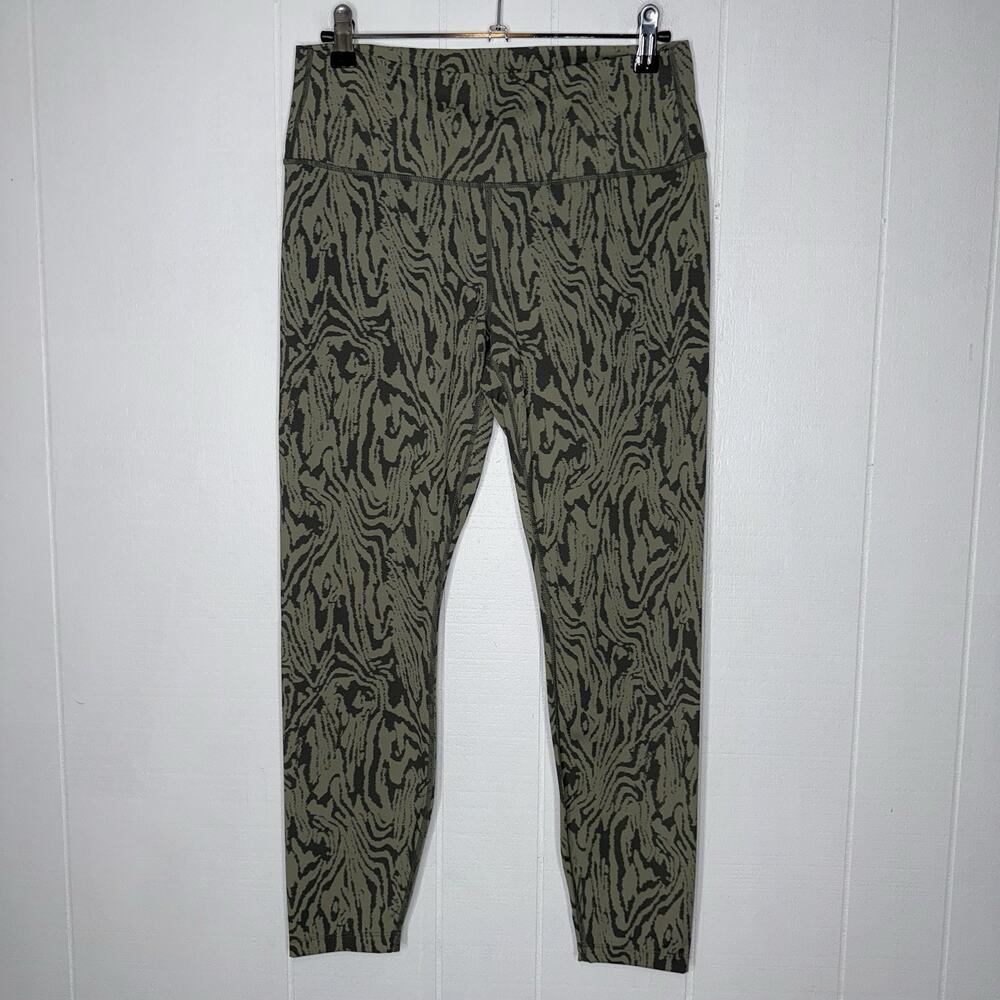 Varley Women’s Luna Leggings Green Distorted Grain Size Large
